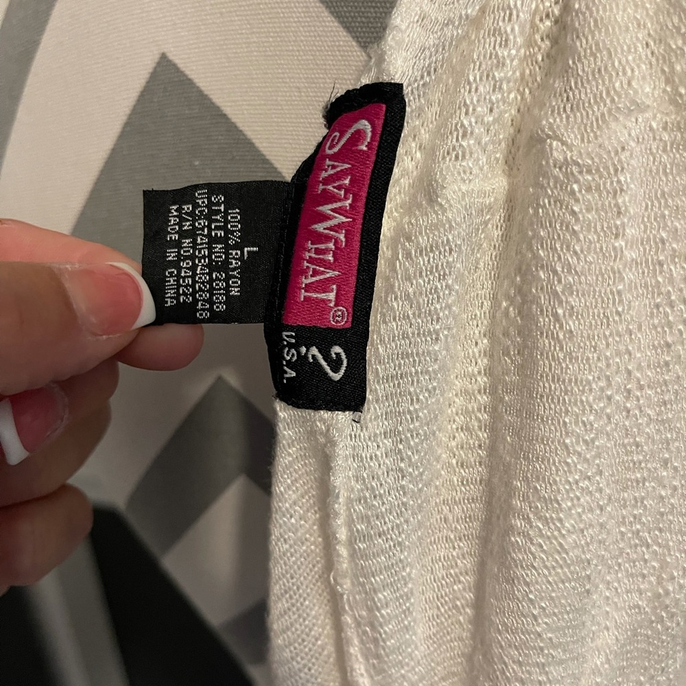 White Cardigan - Picture 5 of 7